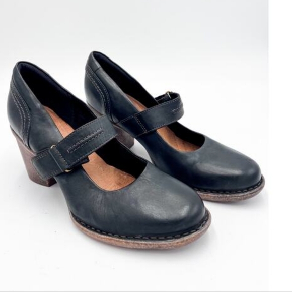 Clarks Black Mary Jane Heels Leather Shoes 9 - Picture 1 of 10